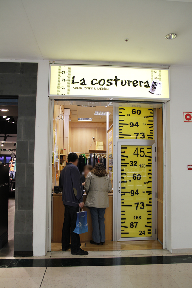 La Costurera